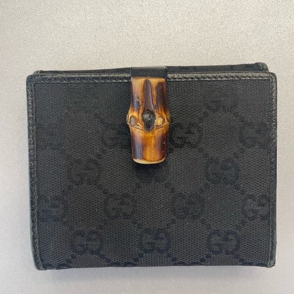 Gucci Monogram Bamboo Wallet - Picture 3 of 9